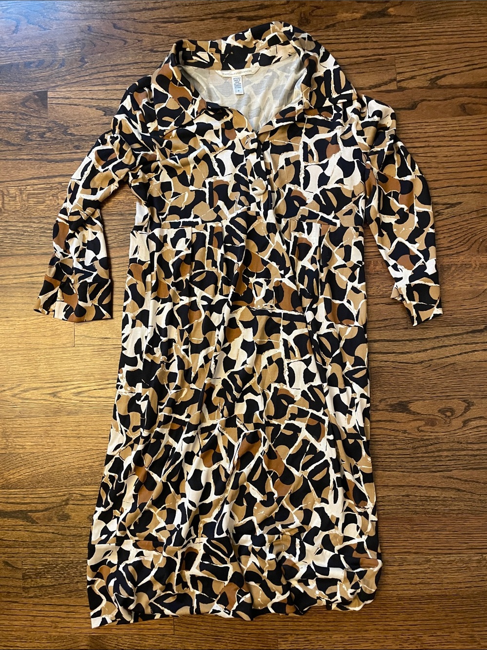 Diane von Furstenberg Black, Tan & Cream Printed Long-Sleeve Midi Dress
